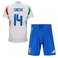 Camisa de Futebol Itália Federico Chiesa #14 Equipamento Secundário Infantil Europeu 2024 Manga Curta (+ Calças curtas)